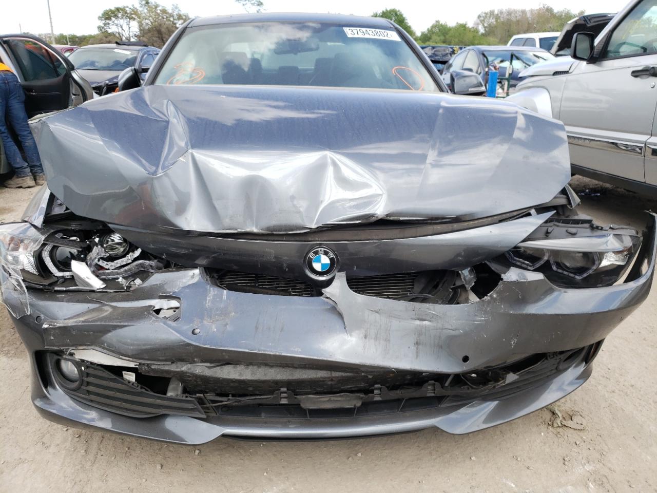 Zdjęcie 9 z aukcji – 2014 BMW 320 I z VIN WBA3B1C54EK131932