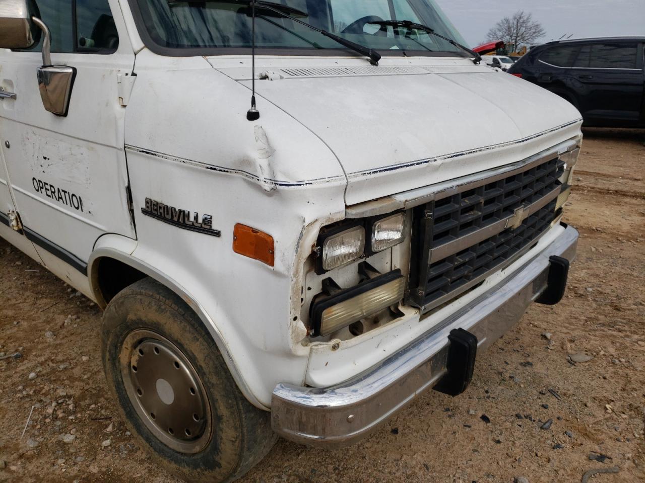 Photo 9 from auction – 1994 CHEVROLET G30 with VIN 1GAGG39K7RF116699