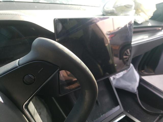 Photo 8 from auction – 2022 TESLA MODEL S with VIN 5YJSA1E69NF459240