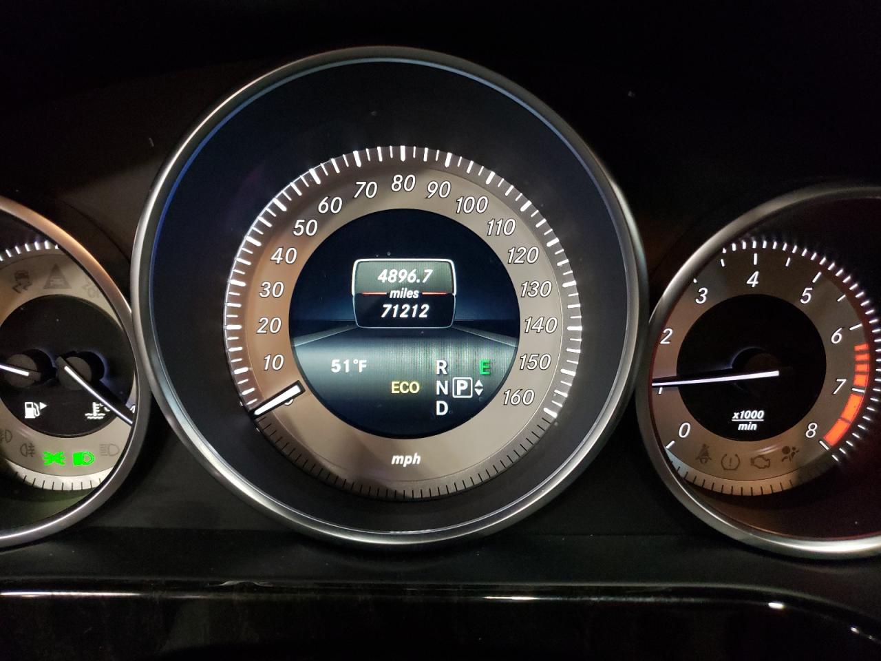 Photo 8 from auction – 2014 MERCEDES-BENZ E 350 4MAT with VIN WDDHF8JB9EA977841