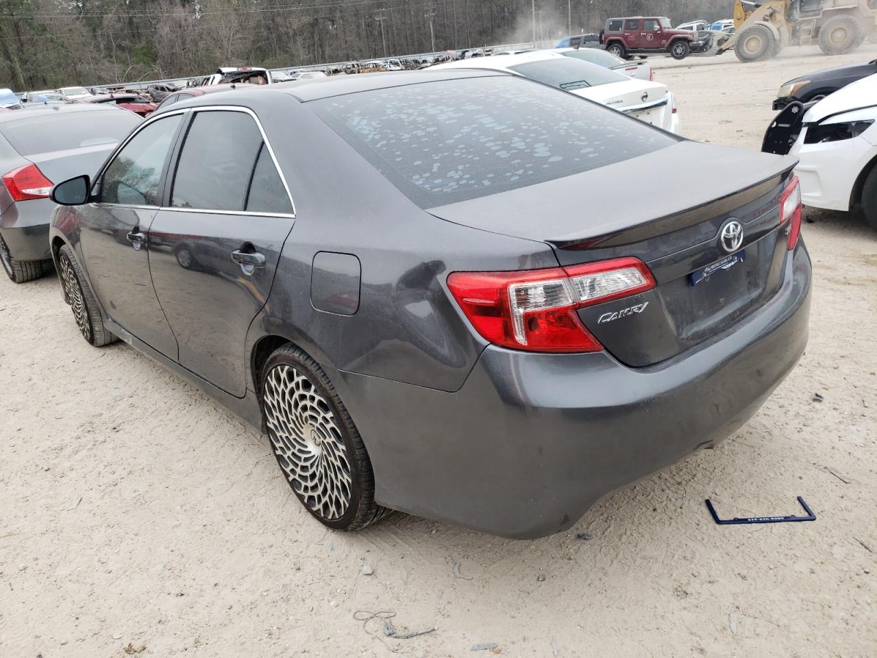 Photo 3 from auction – 2014 TOYOTA CAMRY L with VIN 4T1BF1FK3EU315974