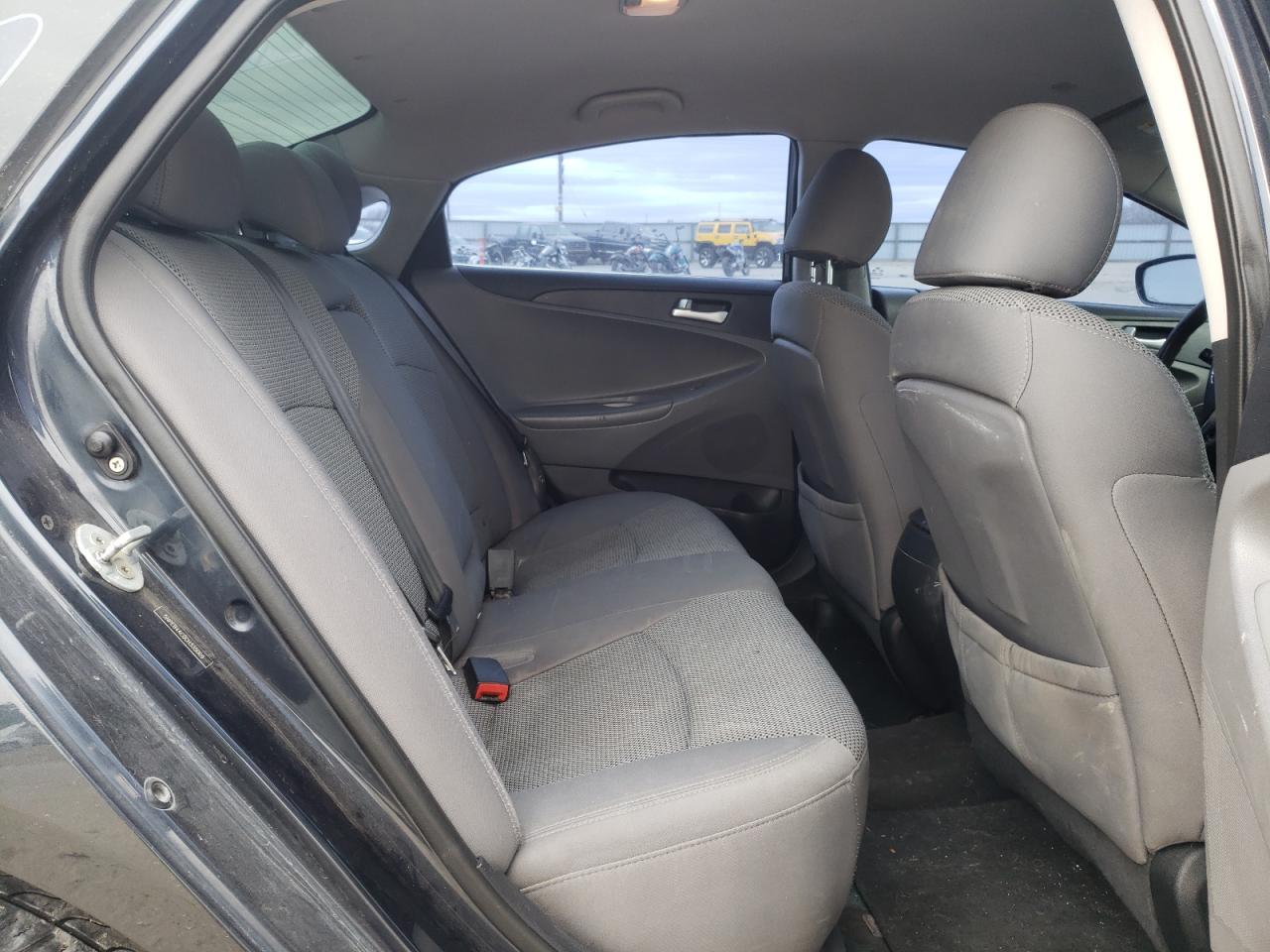 Photo 6 from auction – 2012 HYUNDAI SONATA GLS with VIN 5NPEB4AC0CH335069