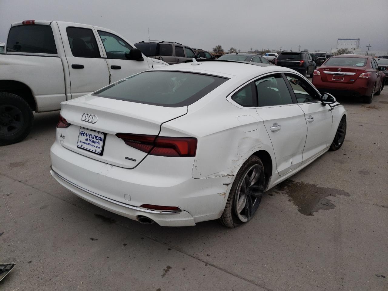 Photo 4 from auction – 2019 AUDI A5 PREMIUM with VIN WAUANCF53KA054994