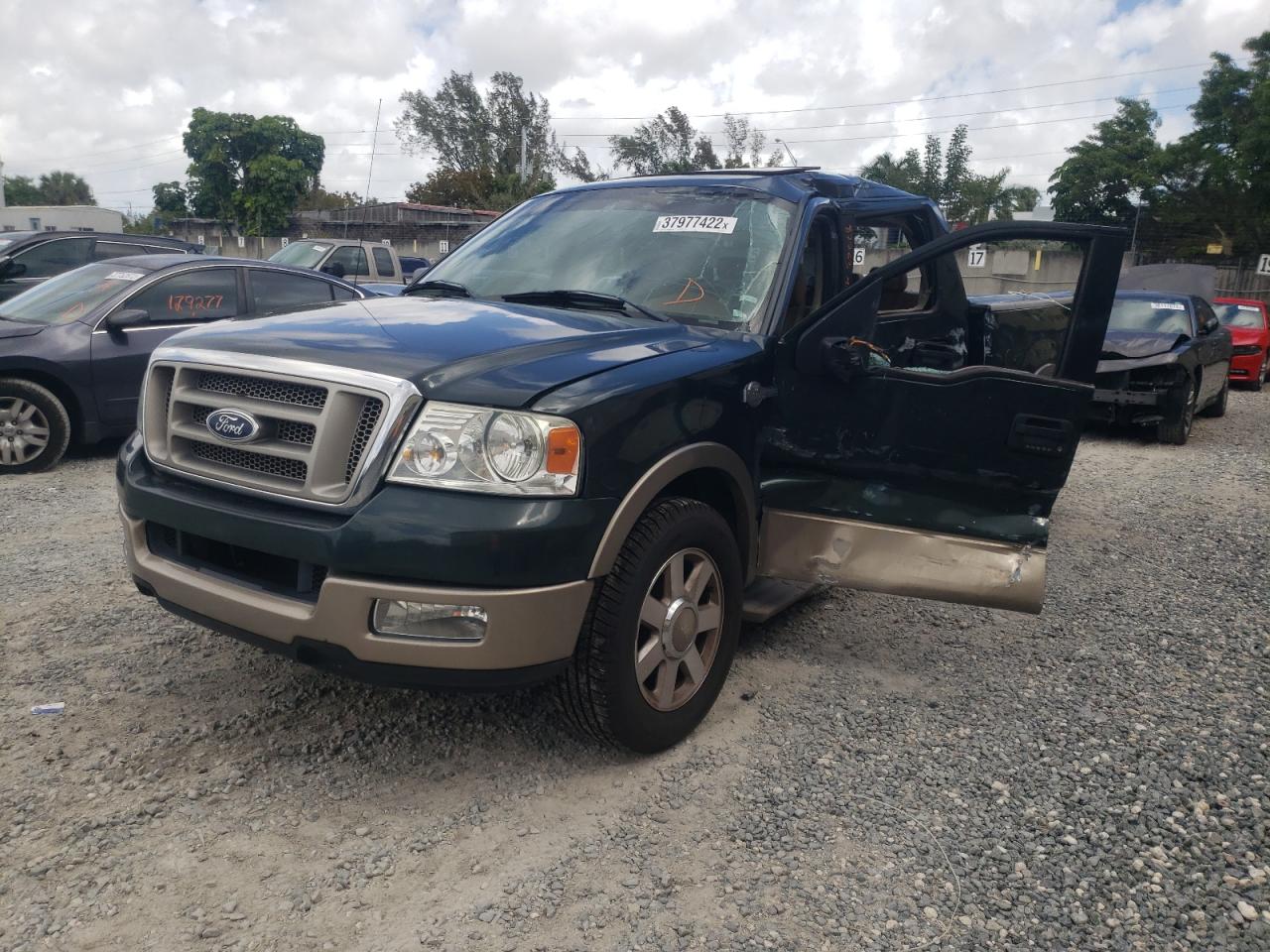 Photo 2 from auction – 2005 FORD F150 SUPER with VIN 1FTPW12545KF08253