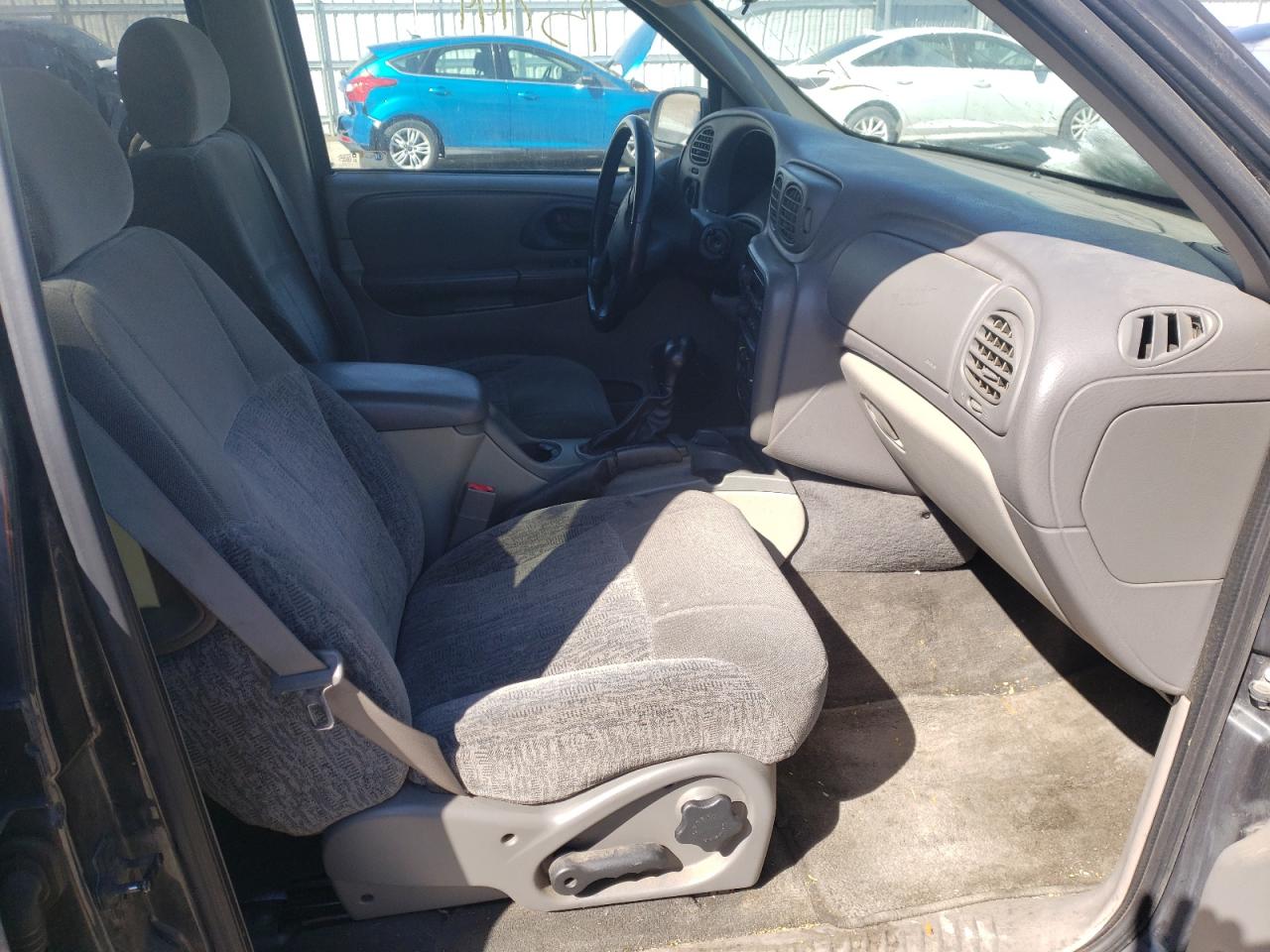 Photo 5 from auction – 2003 CHEVROLET TRAILBLAZE with VIN 1GNDT13S232387811