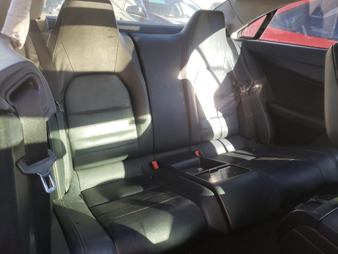 Photo 6 from auction – 2011 MERCEDES-BENZ E 550 with VIN WDDKJ7CB3BF074689