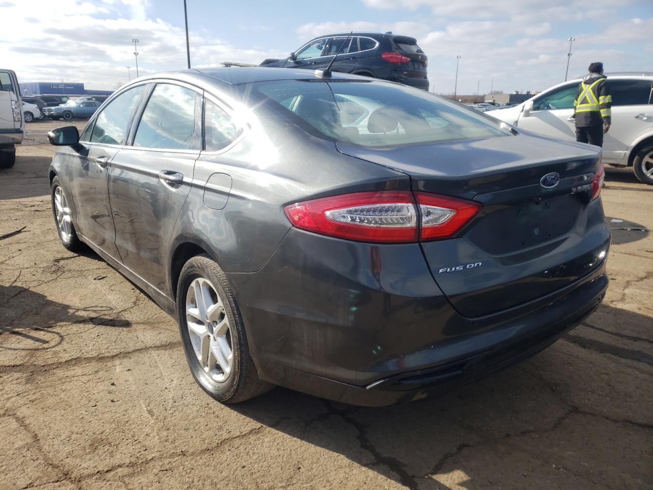 Photo 3 from auction – 2016 FORD FUSION SE with VIN 1FA6P0HD6G5131885