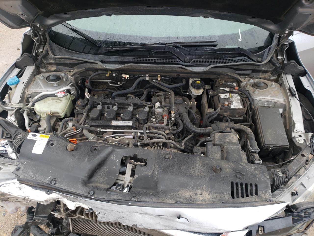 Photo 7 from auction – 2016 HONDA CIVIC EXL with VIN 19XFC1F75GE000993
