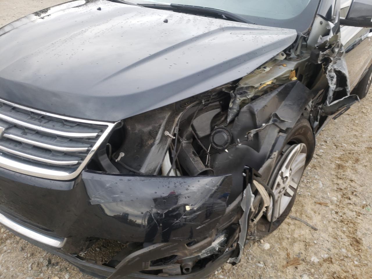 Photo 9 from auction – 2015 CHEVROLET TRAVERSE L with VIN 1GNKRHKD0FJ162184