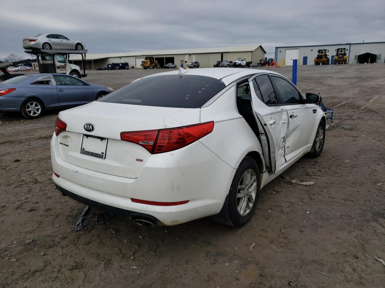 Photo 4 from auction – 2013 KIA OPTIMA LX with VIN KNAGM4A75D5376558