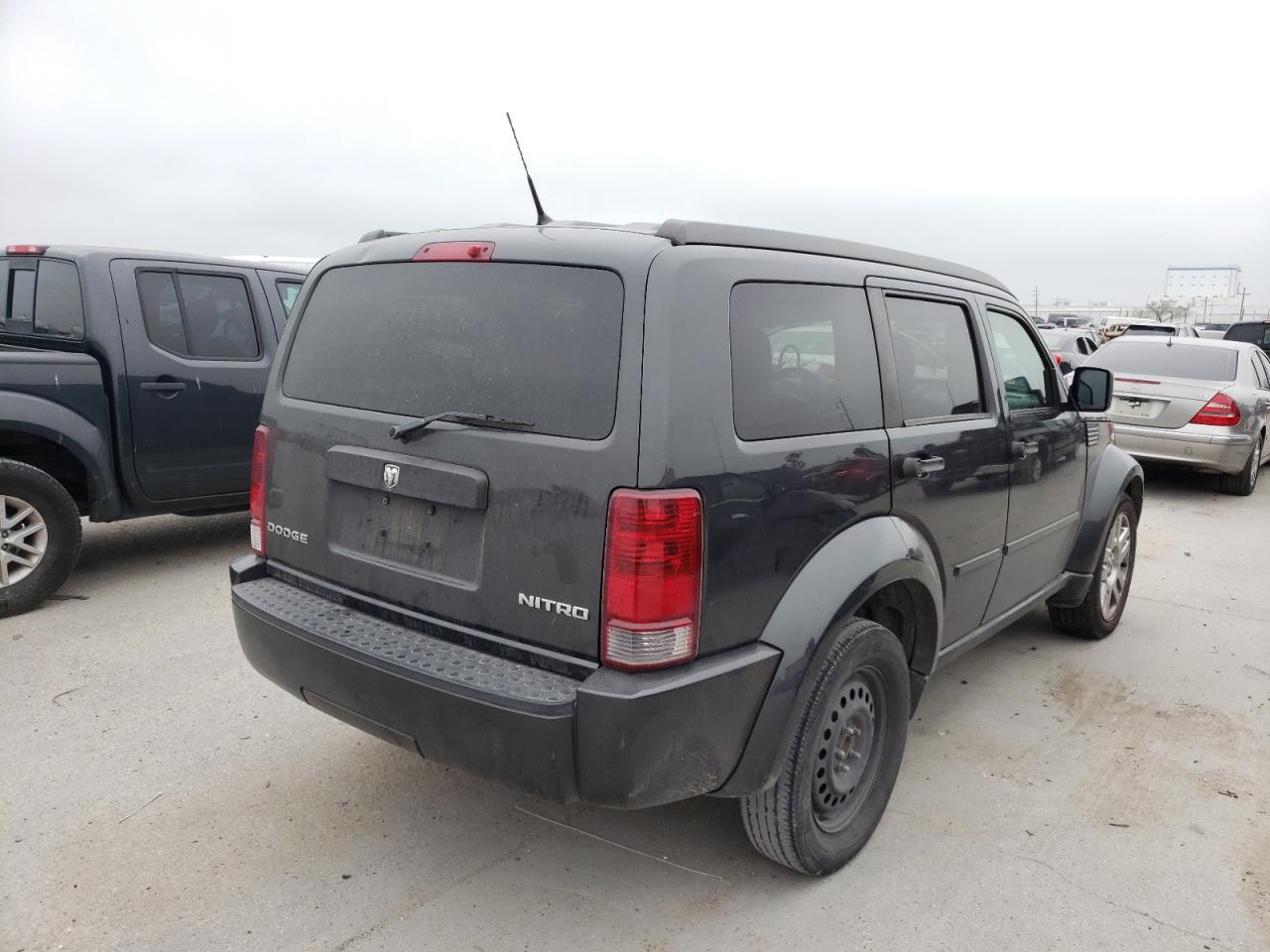 Photo 4 from auction – 2011 DODGE NITRO HEAT with VIN 1D4PT4GK9BW522505