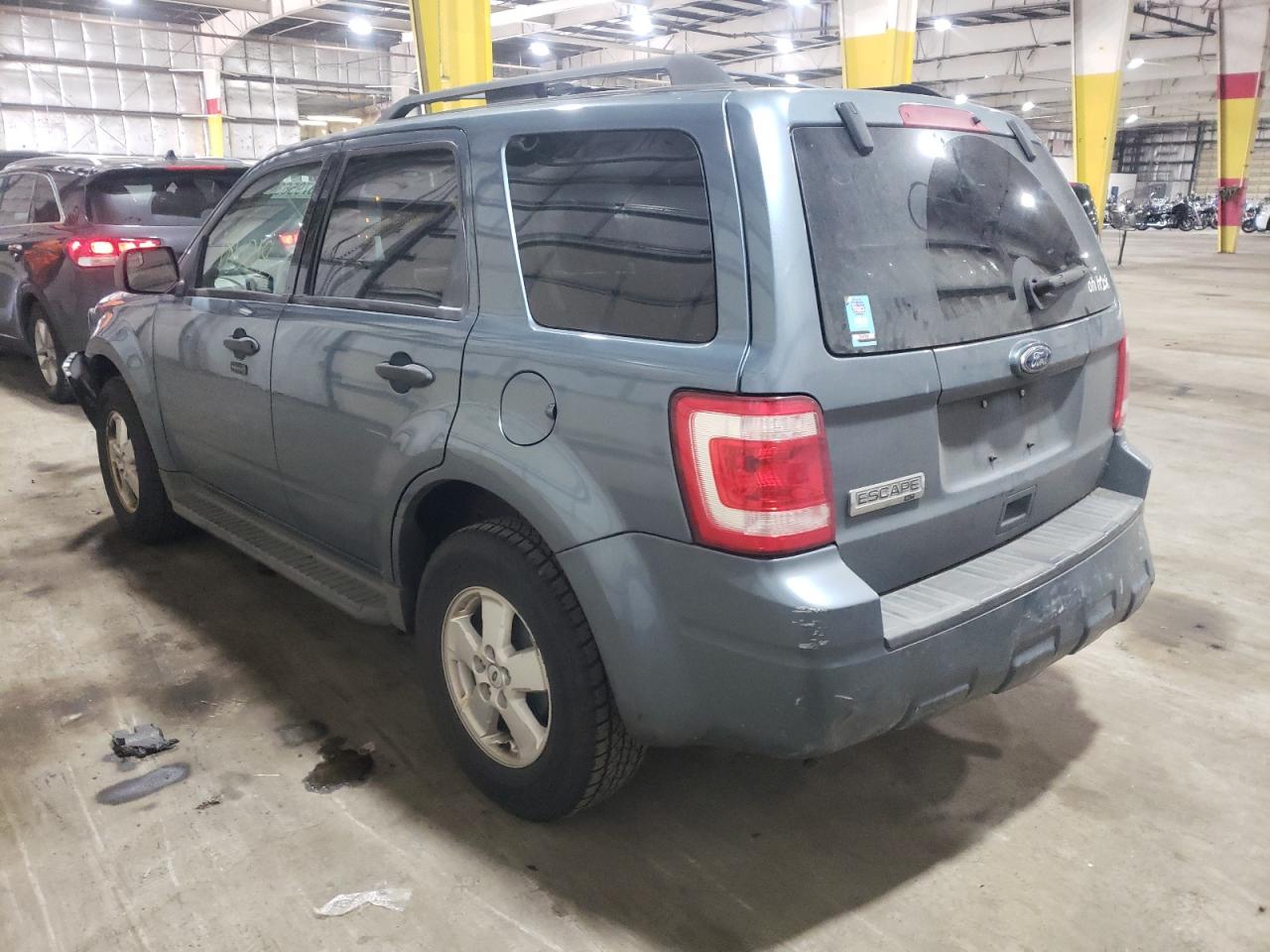 Photo 3 from auction – 2010 FORD ESCAPE XLT with VIN 1FMCU0D70AKB19631
