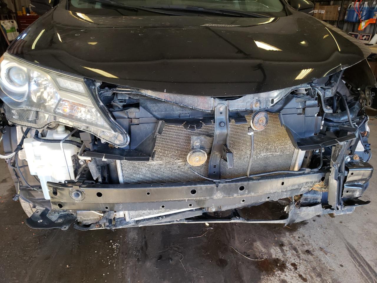 Photo 9 from auction – 2015 TOYOTA RAV4 LIMIT with VIN 2T3DFREV3FW268828