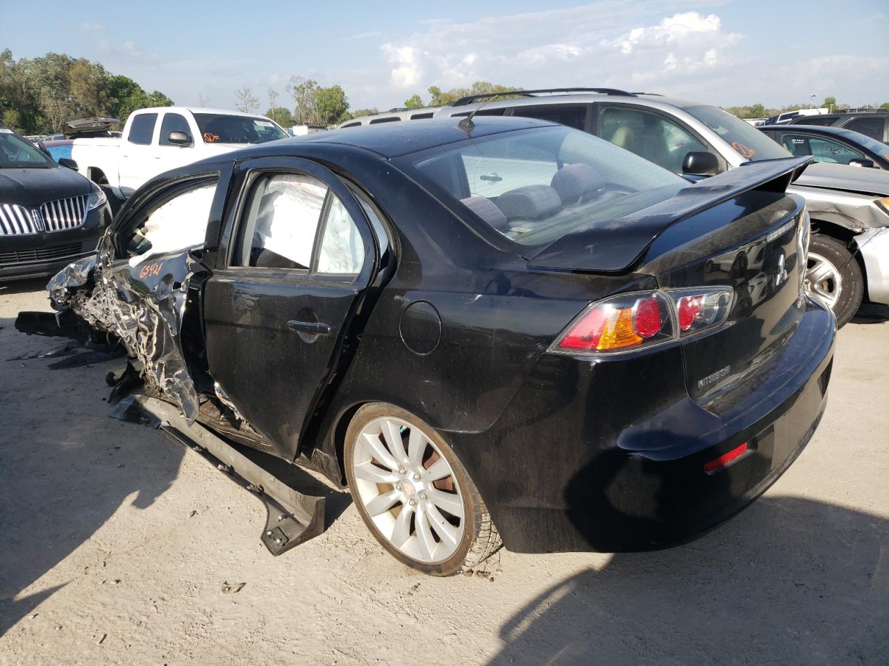 Photo 3 from auction – 2011 MITSUBISHI LANCER GTS with VIN JA32U8FW1BU019366
