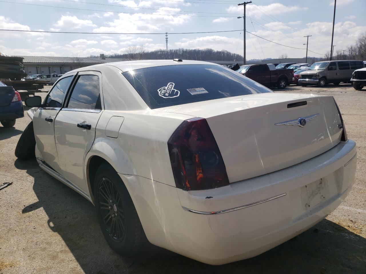 Photo 3 from auction – 2010 CHRYSLER 300 TOURIN with VIN 2C3CA4CD6AH144539