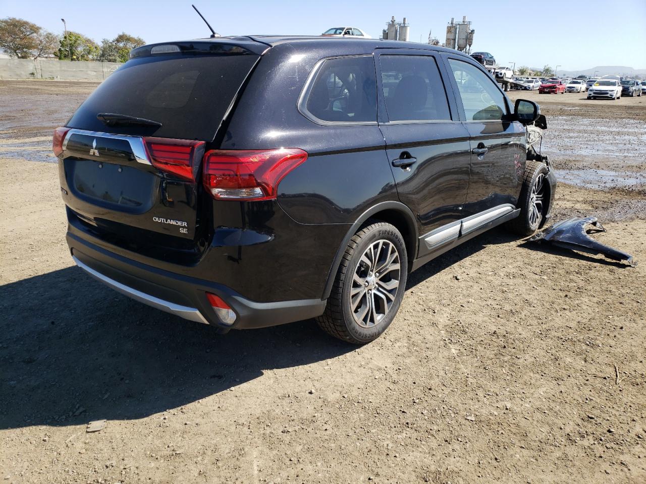 Photo 4 from auction – 2016 MITSUBISHI OUTLANDER with VIN JA4AD3A33GZ009259