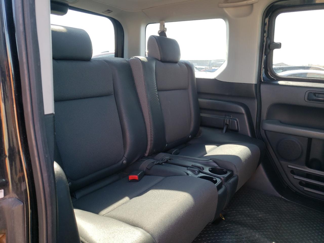 Photo 6 from auction – 2005 HONDA ELEMENT EX with VIN 5J6YH286X5L006677