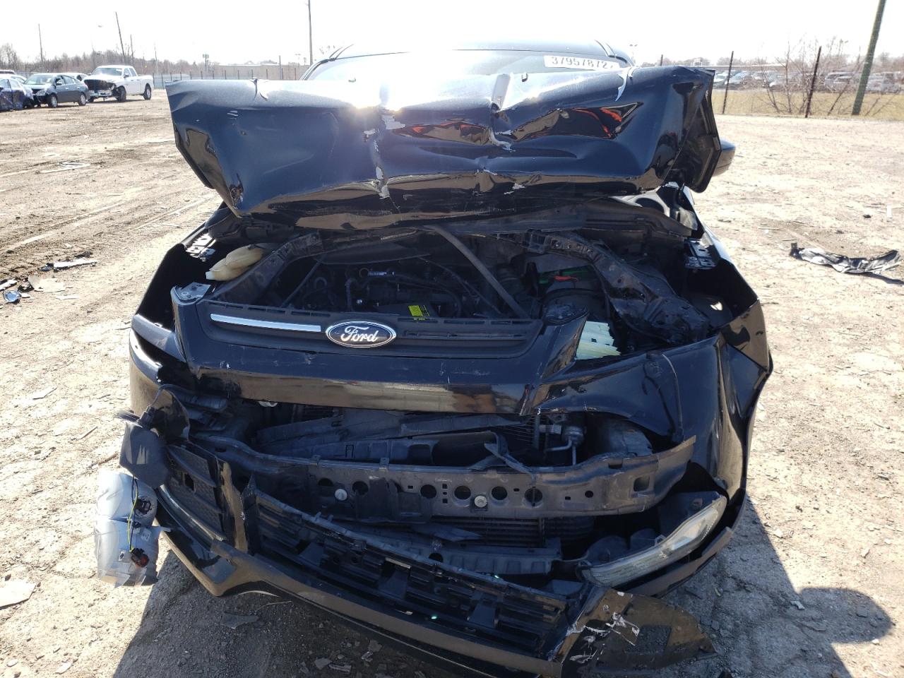 Photo 9 from auction – 2016 FORD ESCAPE SE with VIN 1FMCU9G98GUA32882
