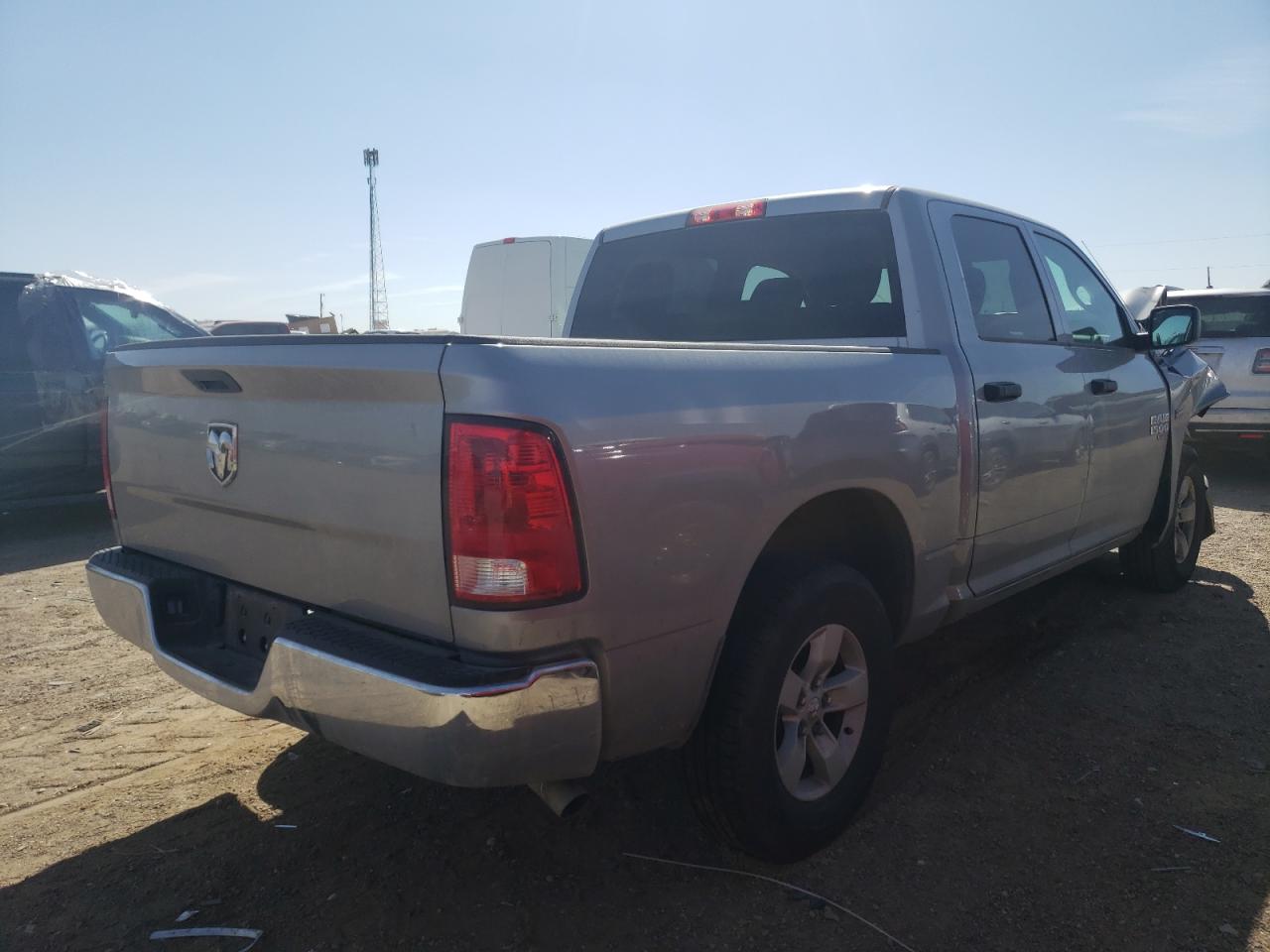 Photo 4 from auction – 2021 RAM 1500 CLASS with VIN 3C6RR6KT7MG670354
