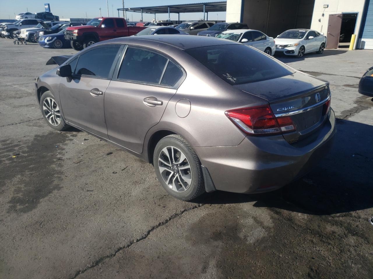 Фото 3 с аукциона – 2014 HONDA CIVIC EX с VIN 19XFB2F85EE061694