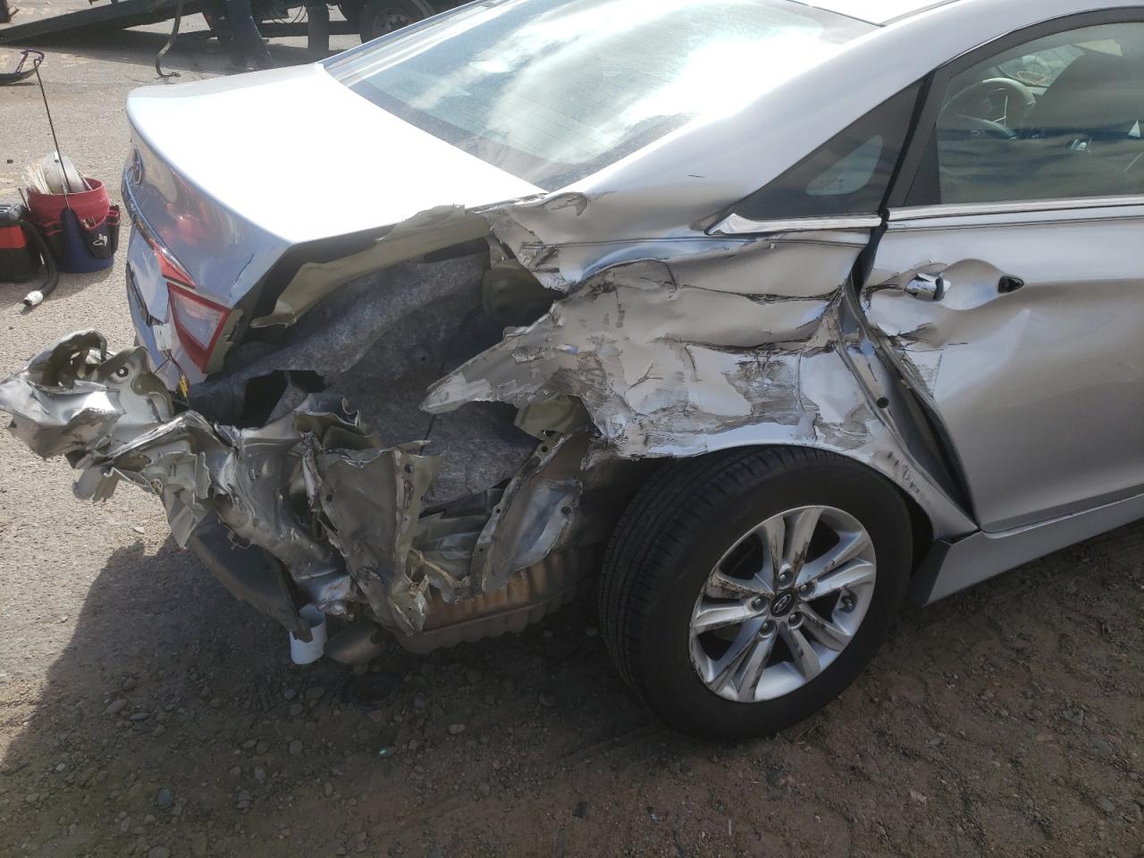 Photo 9 from auction – 2014 HYUNDAI SONATA GLS with VIN 5NPEB4AC9EH932790