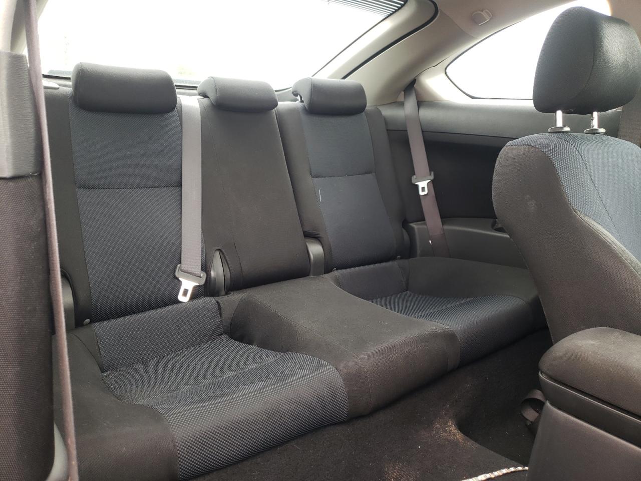 Photo 6 from auction – 2005 TOYOTA SCION TC with VIN JTKDE177450028248