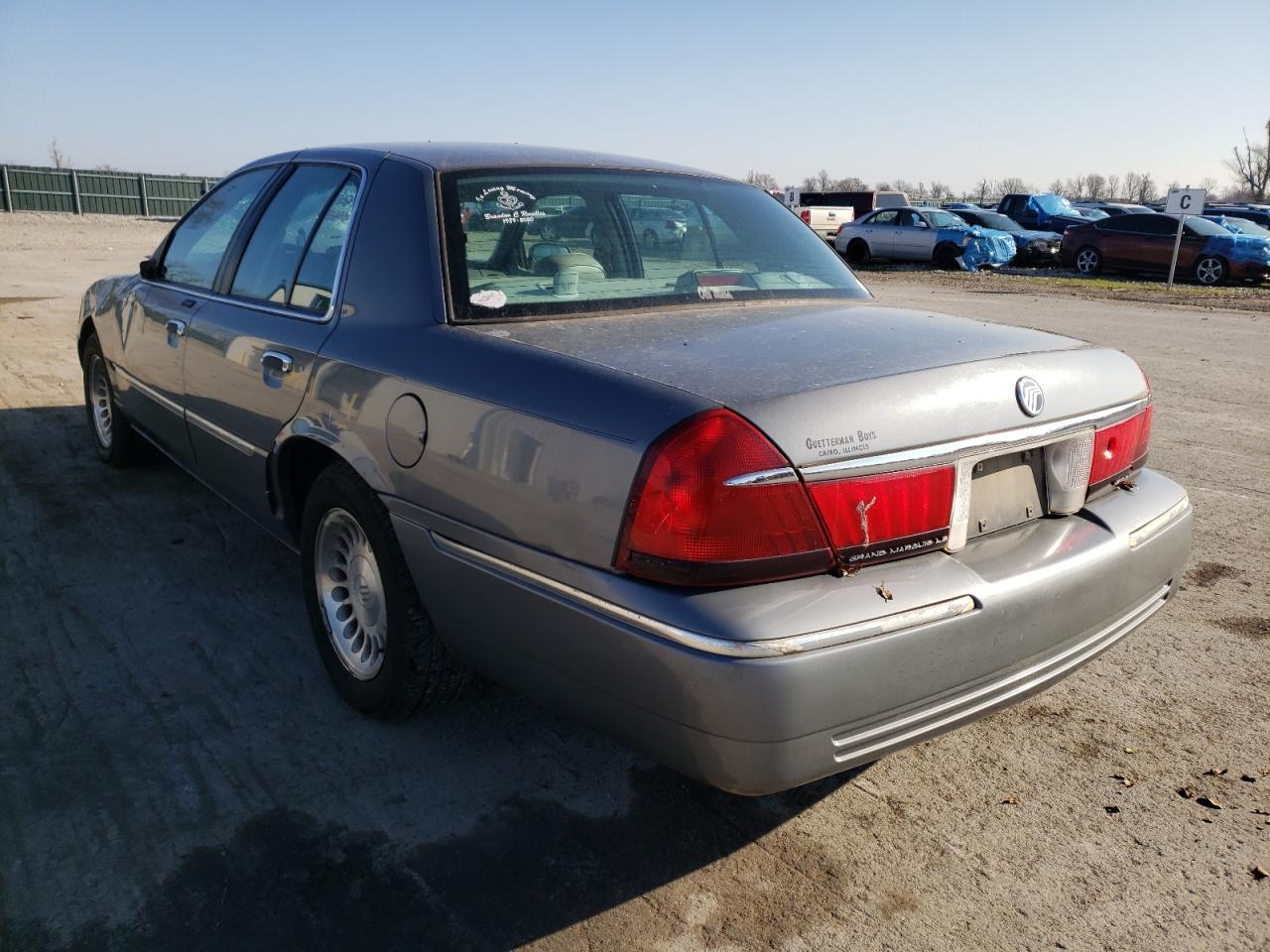 Photo 3 from auction – 2000 MERCURY GRAND MARQ with VIN 2MEFM75W6YX637927