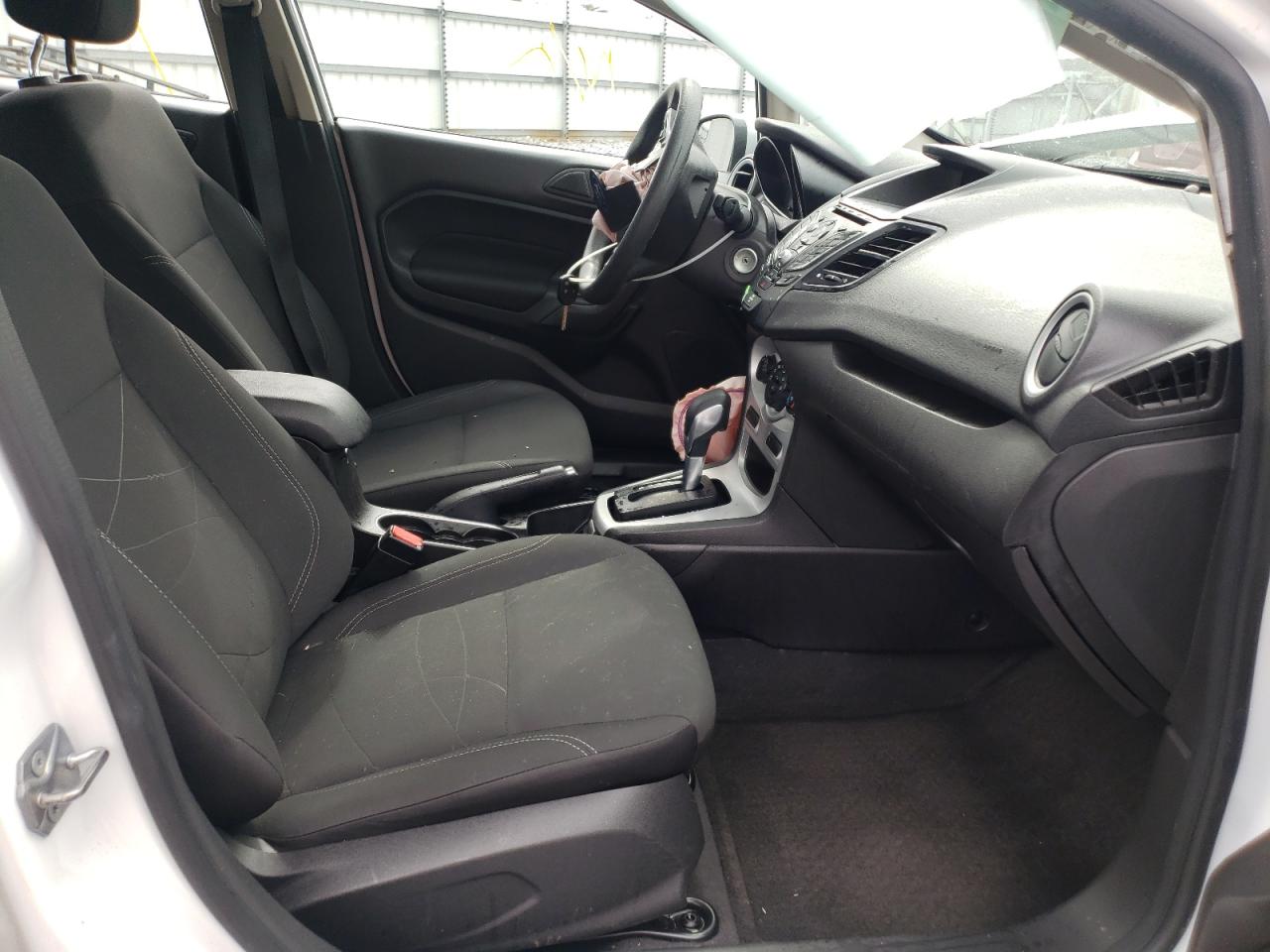 Photo 5 from auction – 2017 FORD FIESTA SE with VIN 3FADP4BJXHM138086