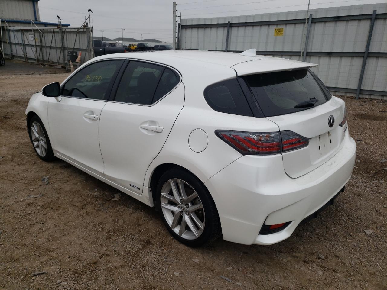 Photo 3 from auction – 2015 LEXUS CT 200 with VIN JTHKD5BH4F2214059