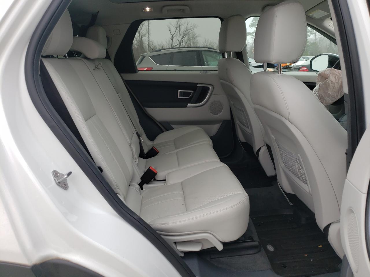 Photo 6 from auction – 2019 LAND ROVER DISCOVERY with VIN SALCR2FX2KH794385