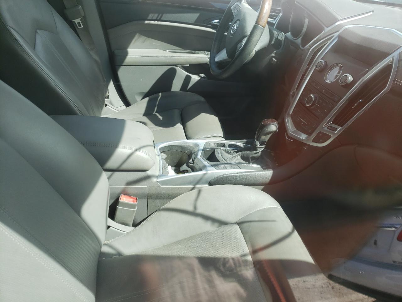 Foto 5 de la subasta – 2012 CADILLAC SRX PERFOR con VIN 3GYFNBE33CS505628