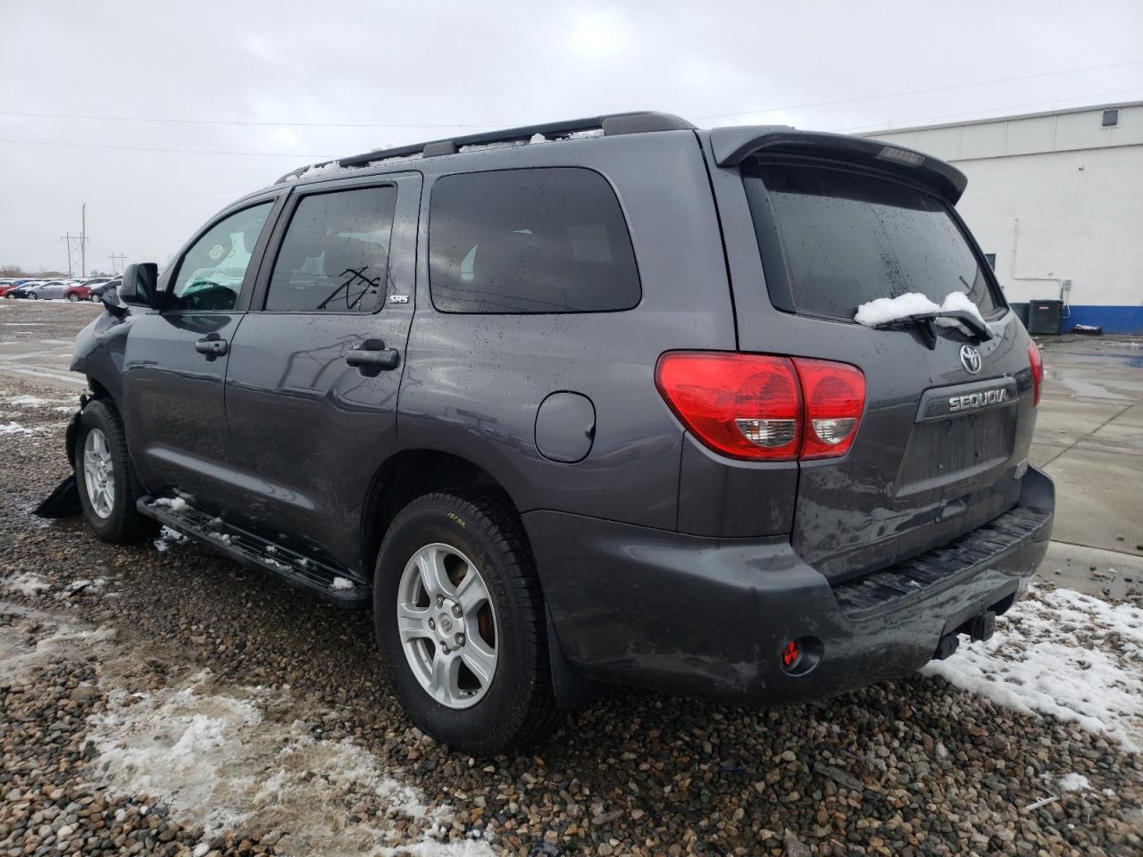 Photo 3 from auction – 2011 TOYOTA SEQUOIA SR with VIN 5TDBY5G15BS052849