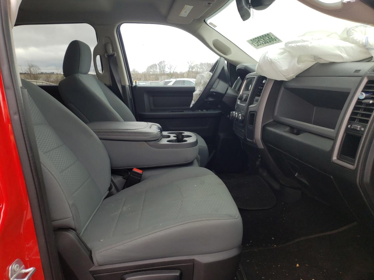 Photo 5 from auction – 2020 RAM 1500 CLASS with VIN 3C6RR7KT3LG301141