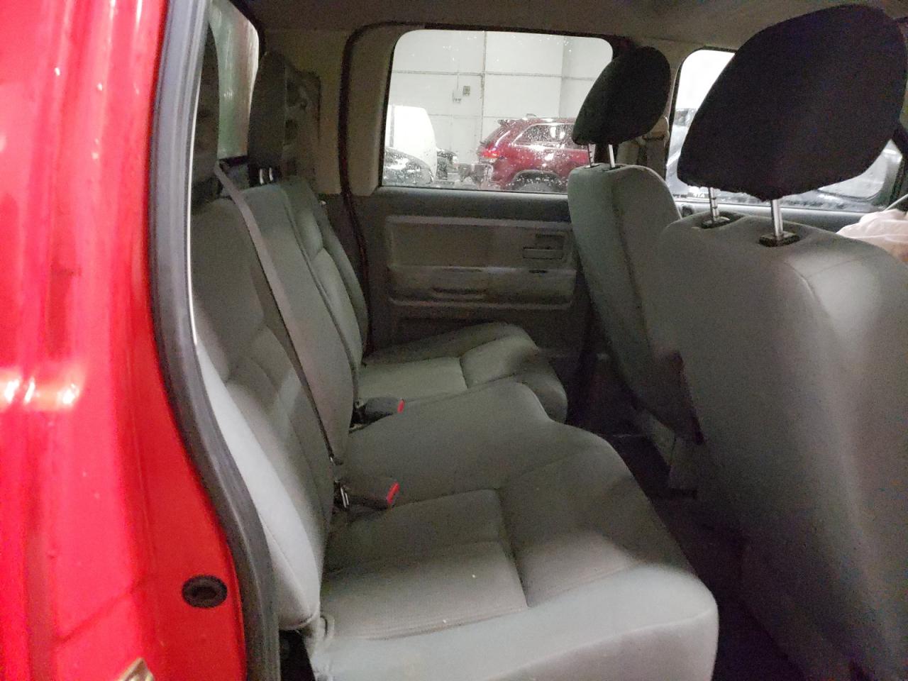 Photo 6 from auction – 2005 DODGE DAKOTA QUA with VIN 1D7HW48N05S332756