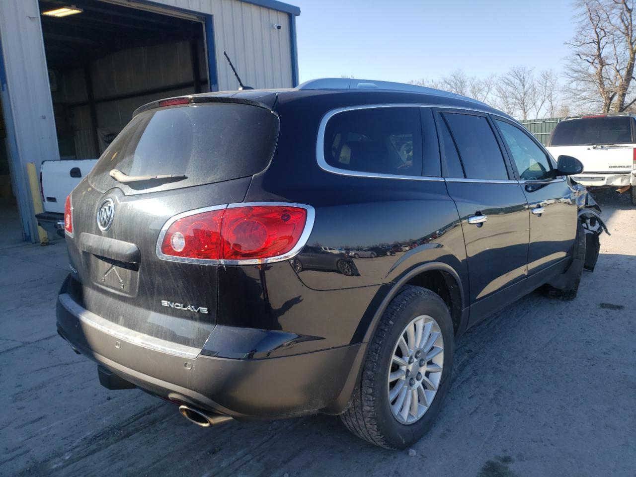 Photo 4 from auction – 2012 BUICK ENCLAVE with VIN 5GAKRCED1CJ398590