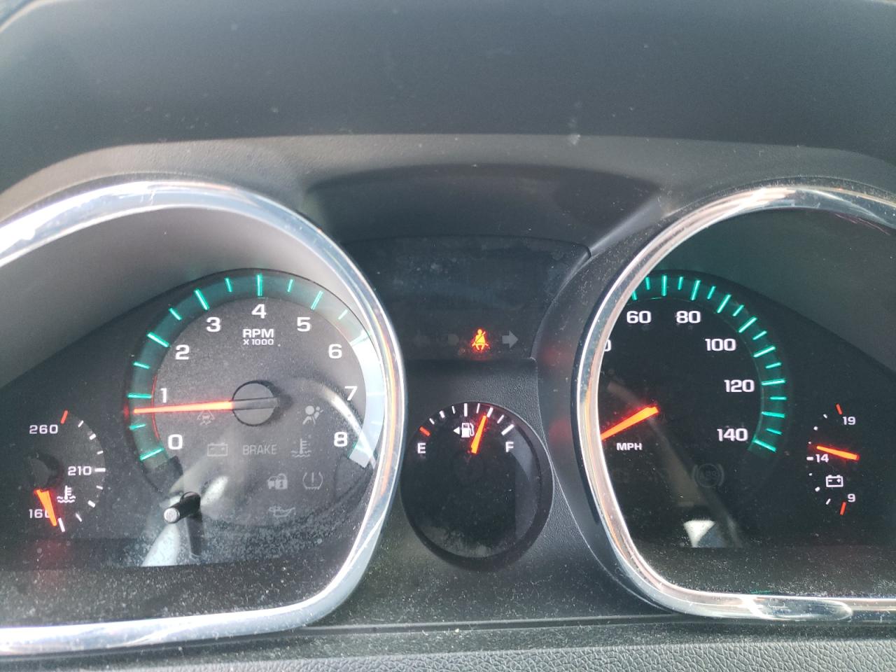 Photo 8 from auction – 2010 CHEVROLET TRAVERSE L with VIN 1GNLRGED6AJ234461