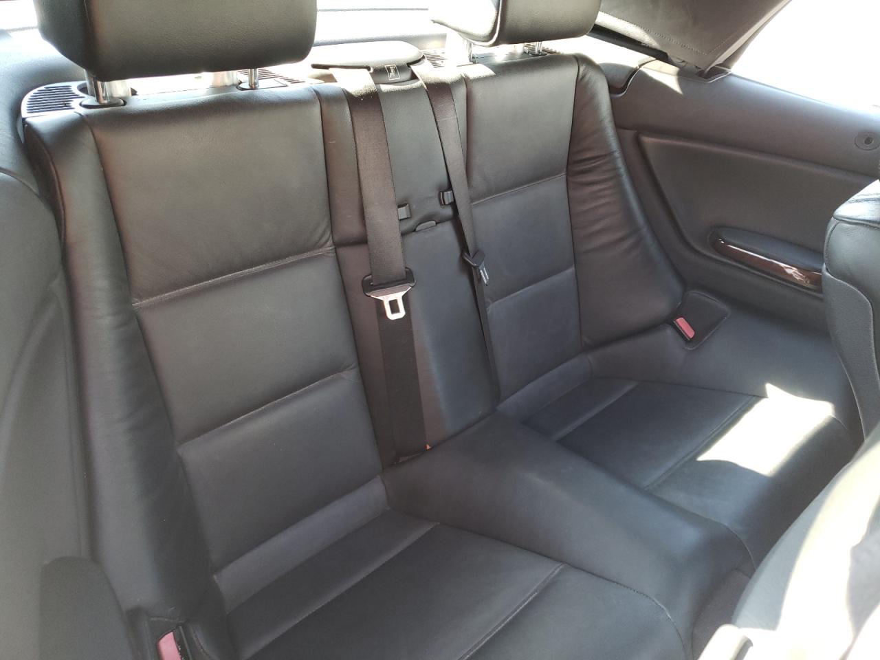 Photo 6 from auction – 2004 BMW 325 CI with VIN WBABW33494PL31287