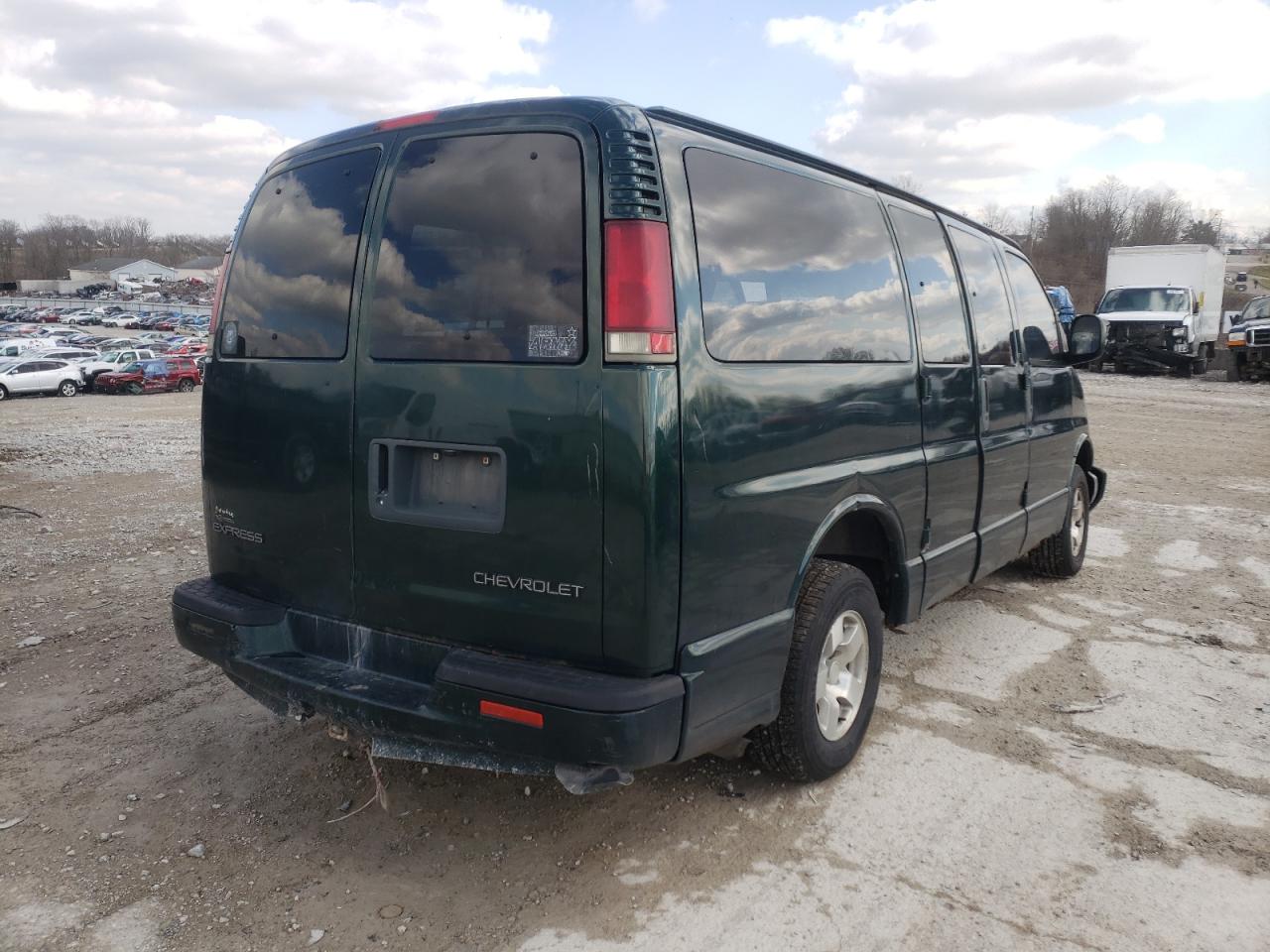Photo 4 from auction – 2002 CHEVROLET EXPRESS G1 with VIN 1GNFG65R721149445