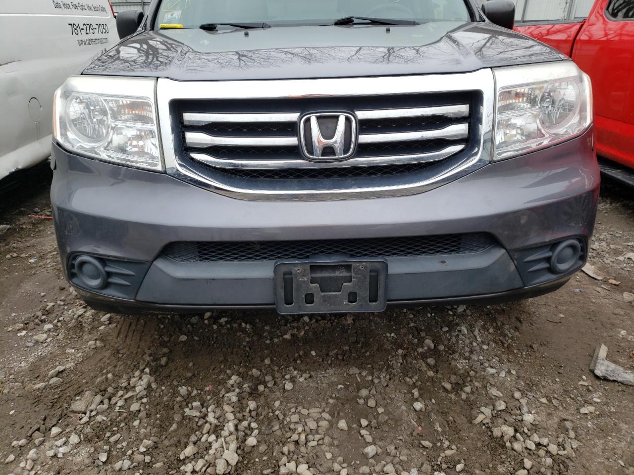 Zdjęcie 9 z aukcji – 2014 HONDA PILOT LX z VIN 5FNYF4H25EB025967