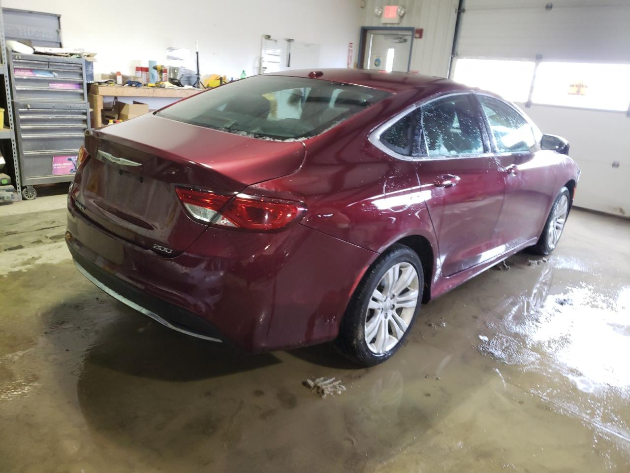 Photo 4 from auction – 2015 CHRYSLER 200 LIMITE with VIN 1C3CCCABXFN533835