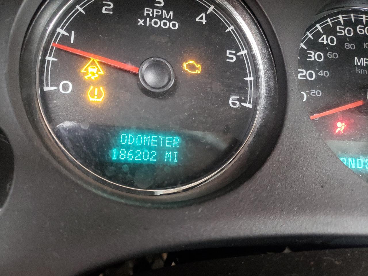 Photo 8 from auction – 2007 CHEVROLET AVALANCHE with VIN 3GNFK12357G143847