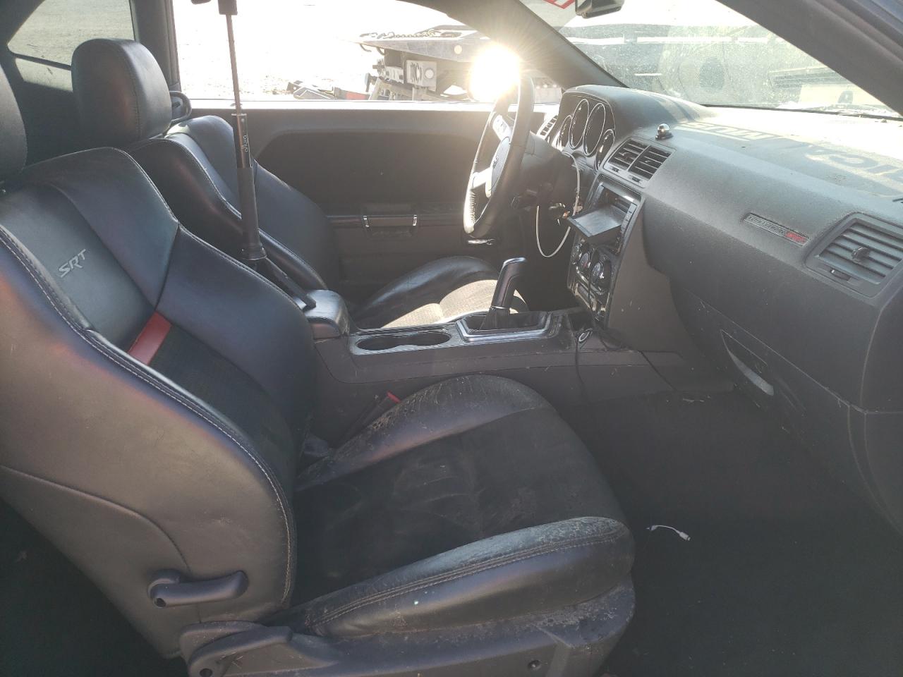 Photo 5 from auction – 2010 DODGE CHALLENGER with VIN 2B3CJ7DW6AH102760