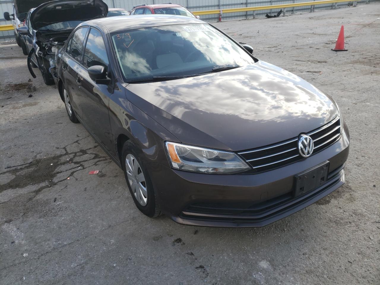 VOLKSWAGEN JETTA BASE 2015 with VIN 3VW2K7AJ6FM261588 - Photo from auction
