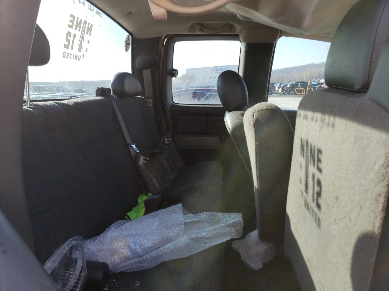 Photo 6 from auction – 2006 CHEVROLET silverado with VIN 1GCHC29U06E282339