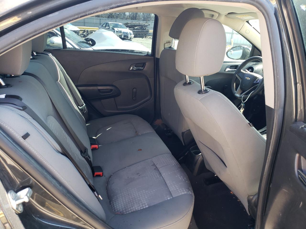 Photo 6 from auction – 2014 CHEVROLET SONIC LS with VIN 1G1JA5SH2E4206303