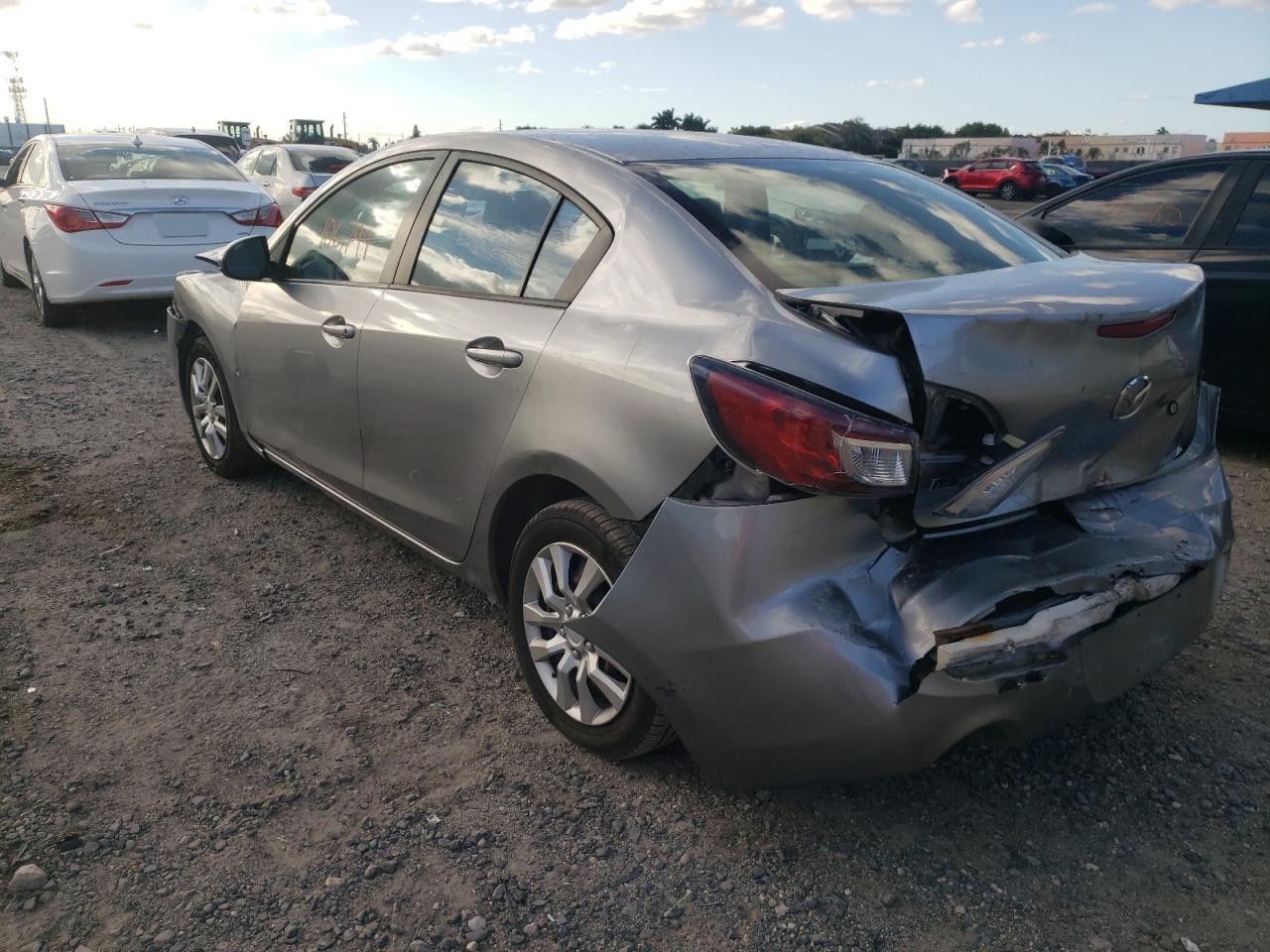 Photo 3 from auction – 2013 MAZDA 3 I with VIN JM1BL1TG7D1843126
