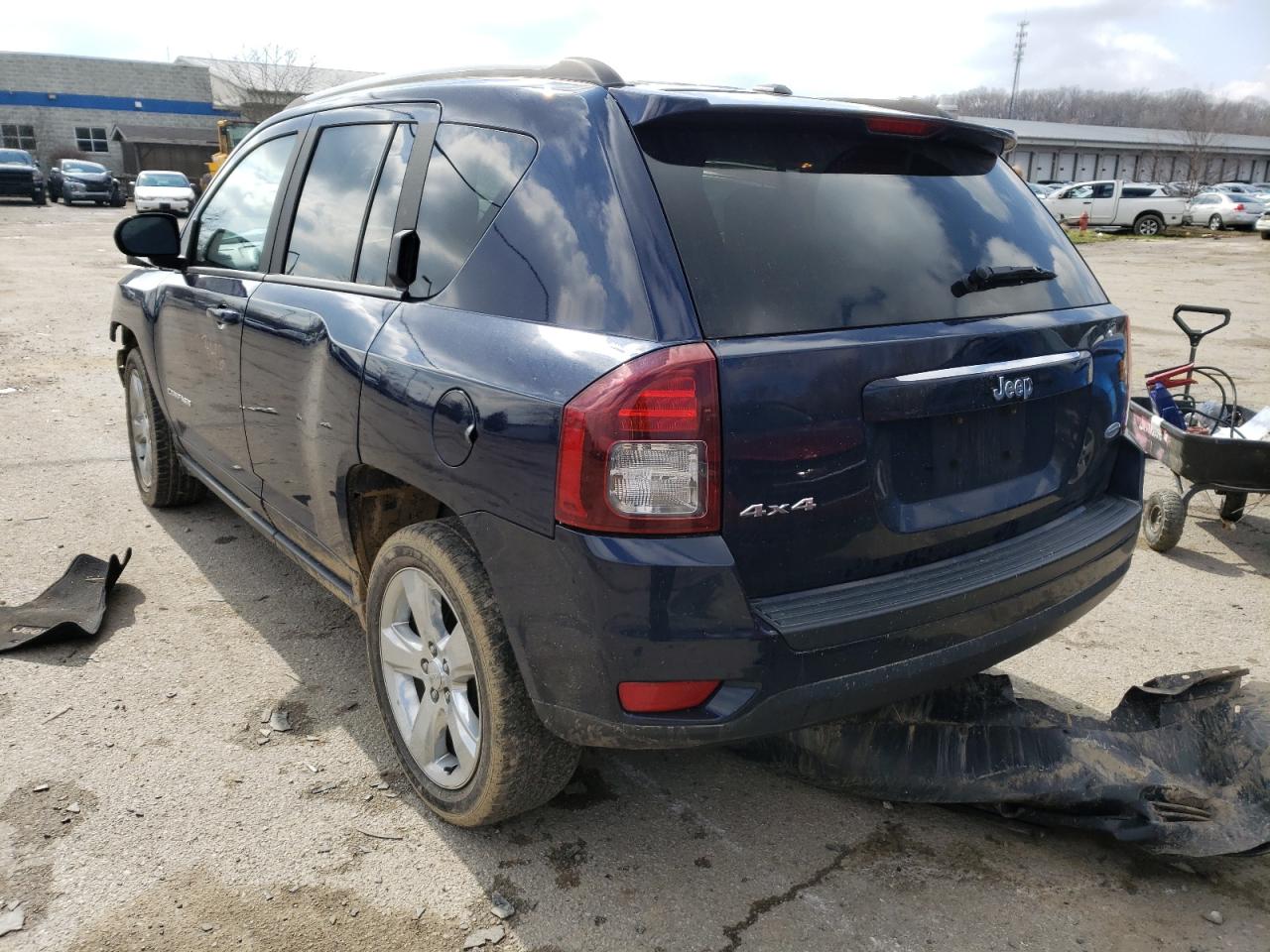 Foto 3 de la subasta – 2016 JEEP COMPASS LA con VIN 1C4NJDEB9GD572577