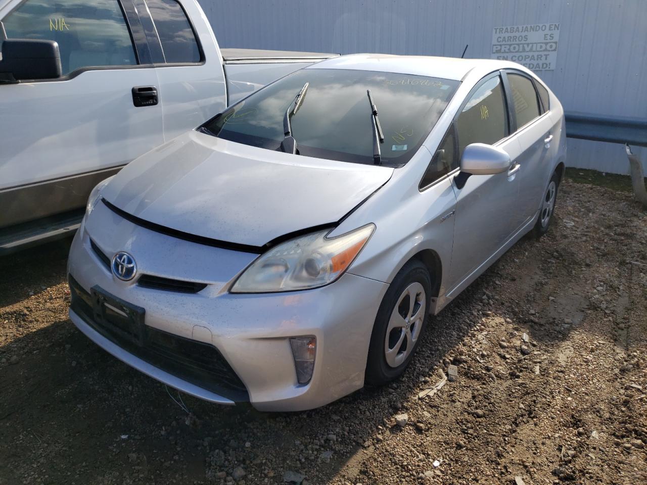Photo 2 from auction – 2012 TOYOTA PRIUS with VIN JTDKN3DU8C5433887