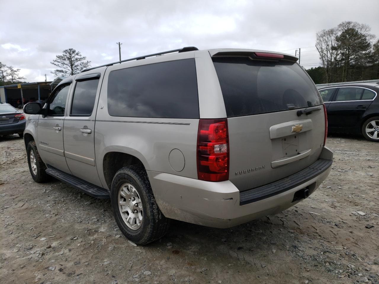 Photo 3 from auction – 2007 CHEVROLET SUBURBAN K with VIN 1GNFK16307J273639