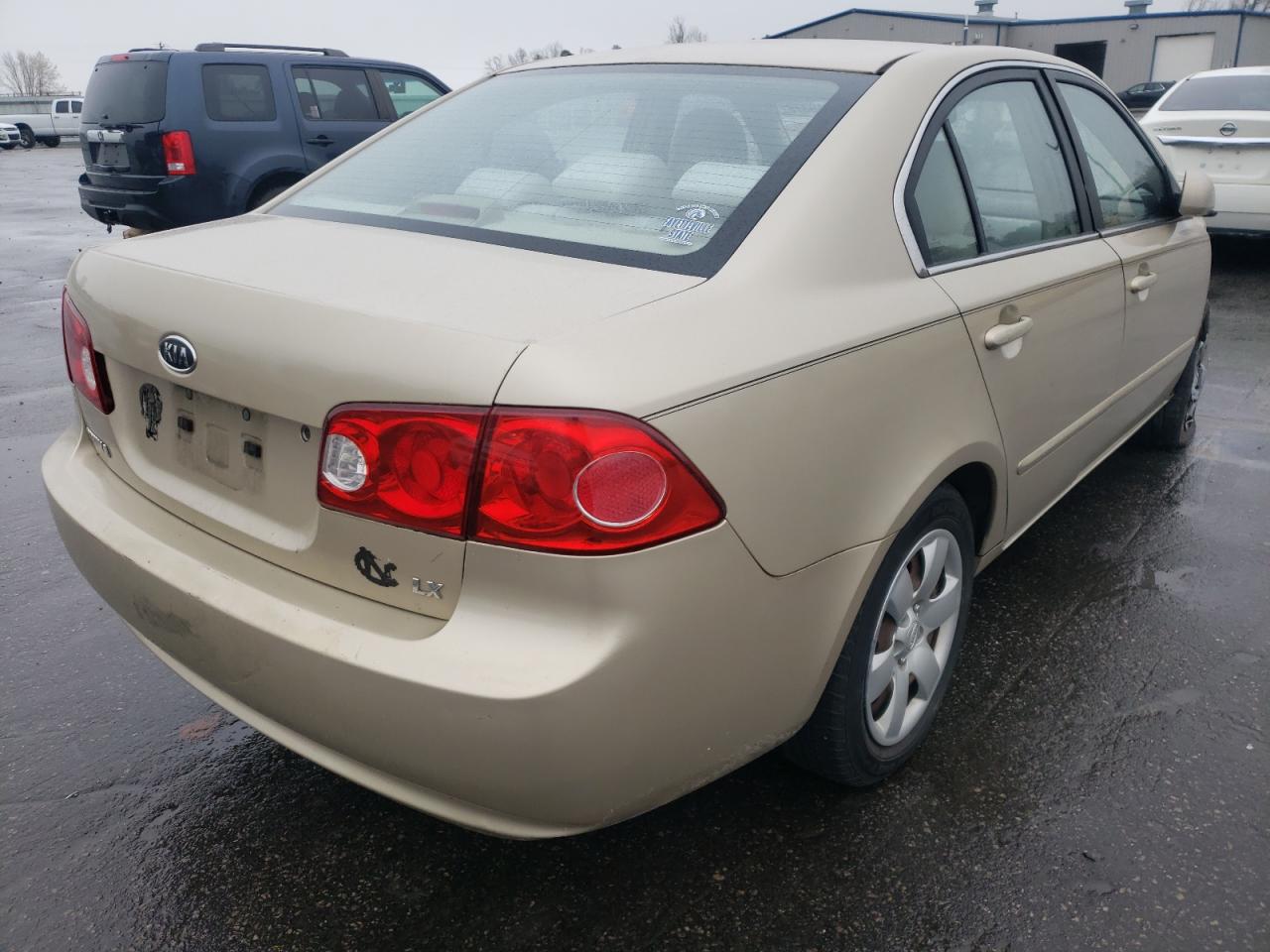 Photo 4 from auction – 2008 KIA OPTIMA LX with VIN KNAGE123085236219